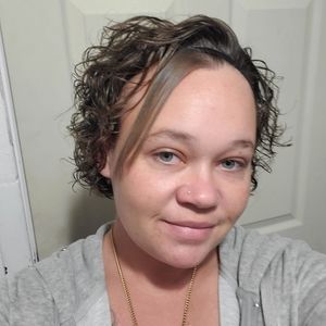 Meet your Posher, Regina